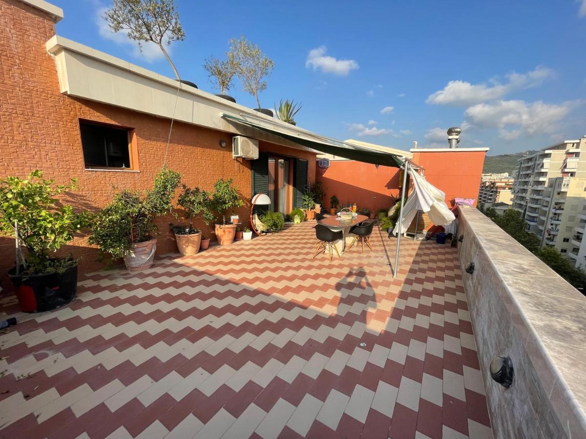 Venus - Cozy Apt With Terrace Vlorë Exterior foto